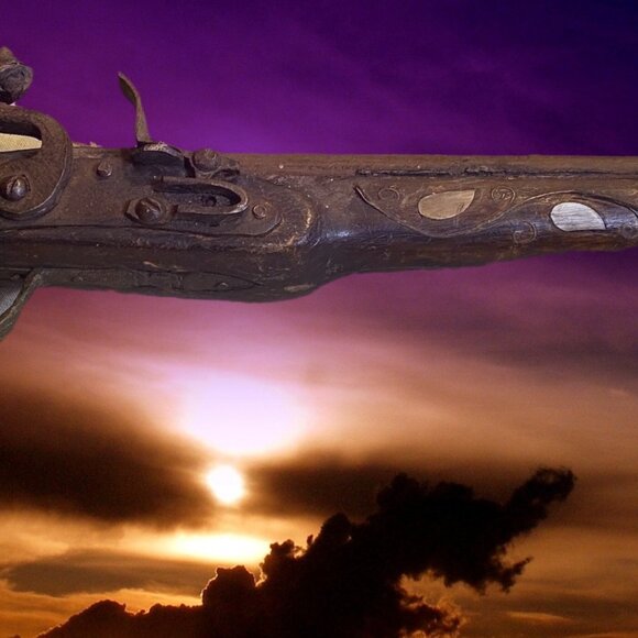 Flintlock Pistol (MAKE OFFER) - Picture 5 of 5